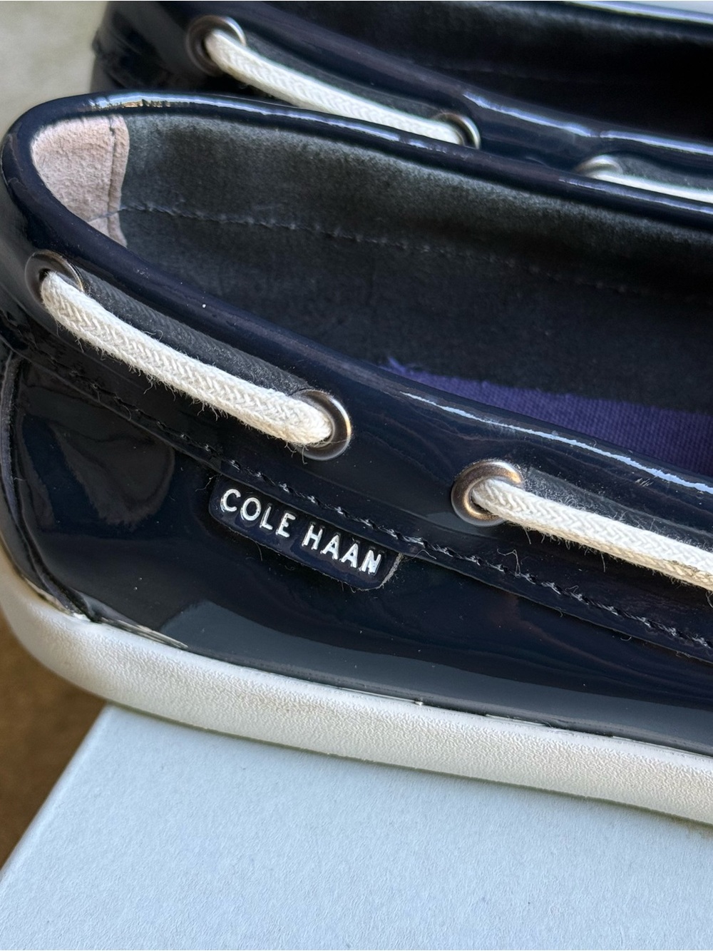 New Cole Haan Glossy Navy Patent Loafers with White Laces size 7B - Picture 7 of 10